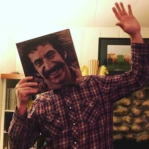 Meet your Posher, Adam